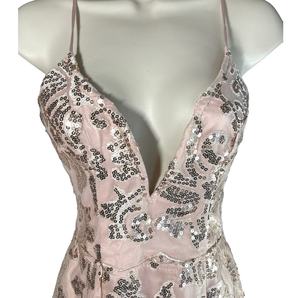 Selfie Leslie Rose Gold Sequin Mini Dress Lace Up Back Pink Ruffle Hem Medium - Picture 2 of 7